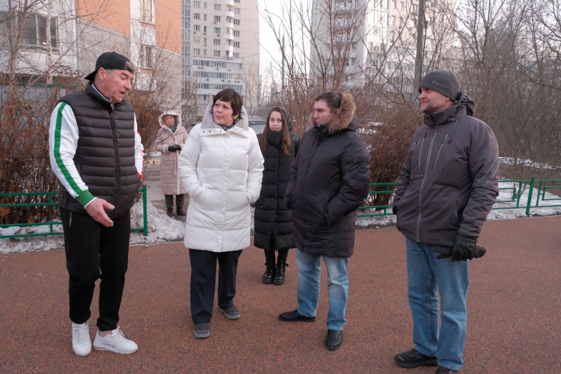 Две обновлённые детские площадки открылись в Красногорске
